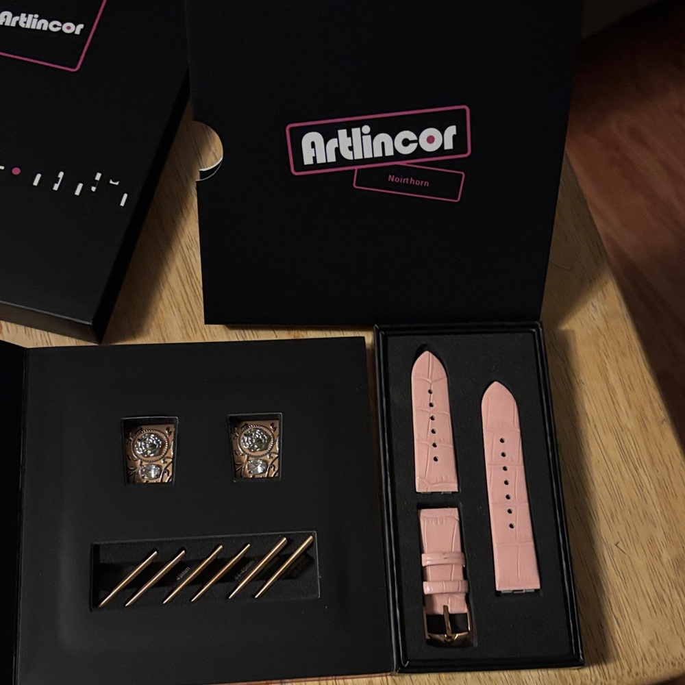 Artlincor Pink Watch Strap Set